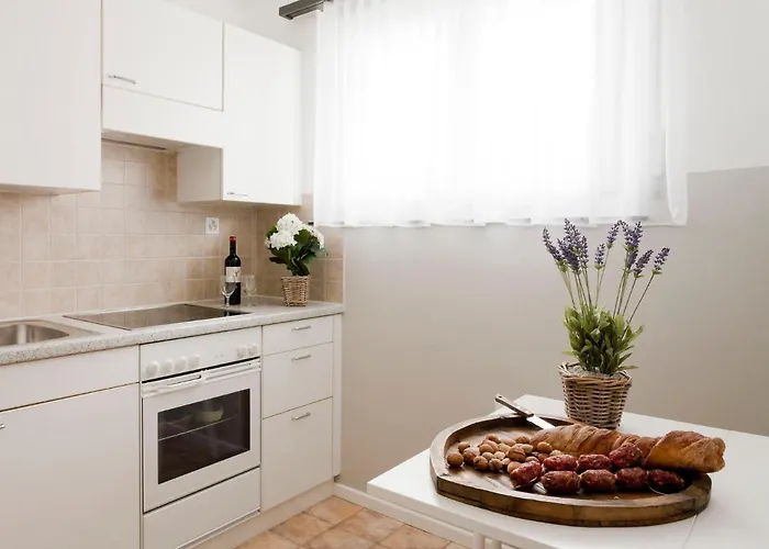 Double Room-3 By Interhome * 阿斯科纳